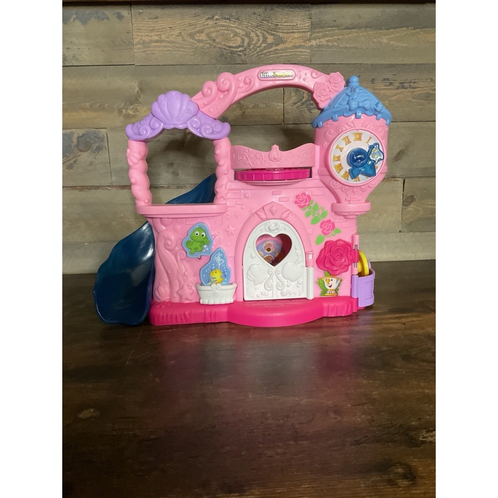 Fisher-Price Little People Disney Princess Play & Go Castle playset